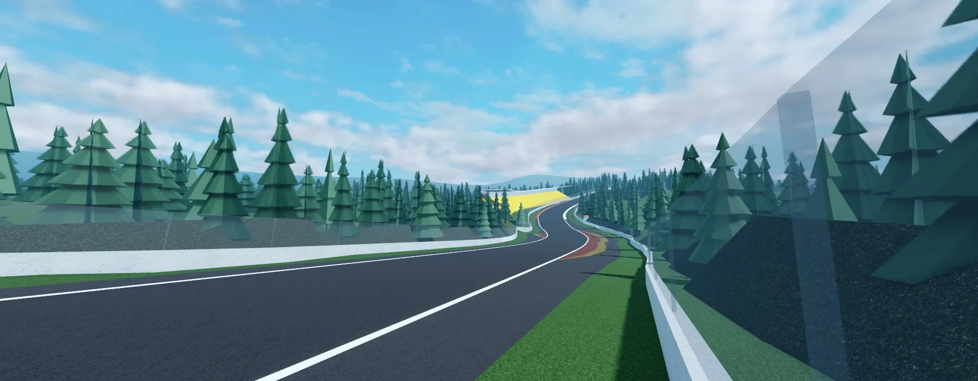 Reta de Spa-Francorchamps no GridLine, com a floresta das Ardenas